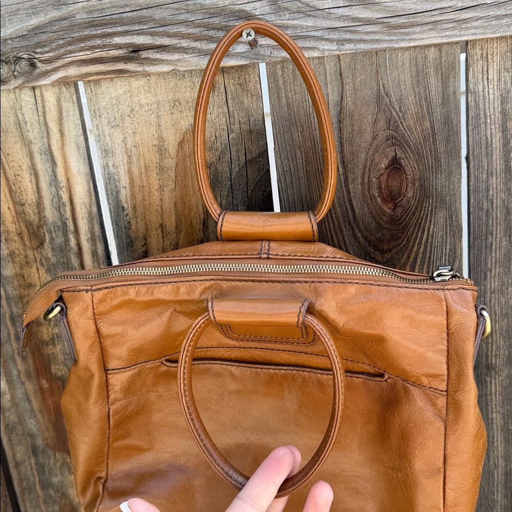 Hobo Shiela Satchel Natural Leather Top Handle Pockets.❤️ - Picture 7 of 16